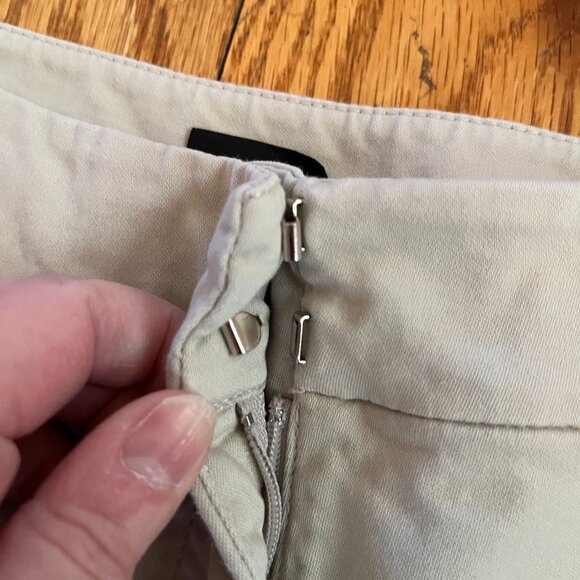 Eileen Fisher Beige Capri Pants - Picture 4 of 4